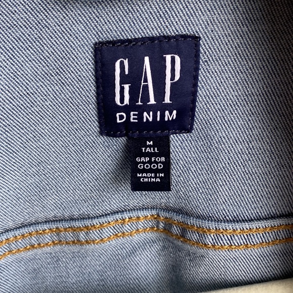 GAP denim jacket - Picture 2 of 3